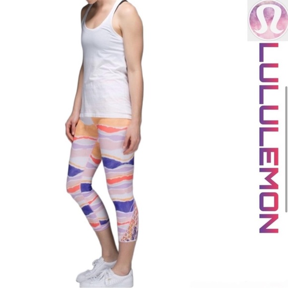 Lululemon True Self Crop Leggings - Picture 3 of 11